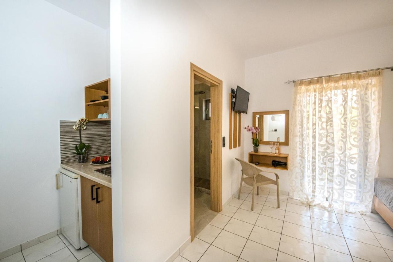 Smaroula Hotel Elafonisi Bagian luar foto